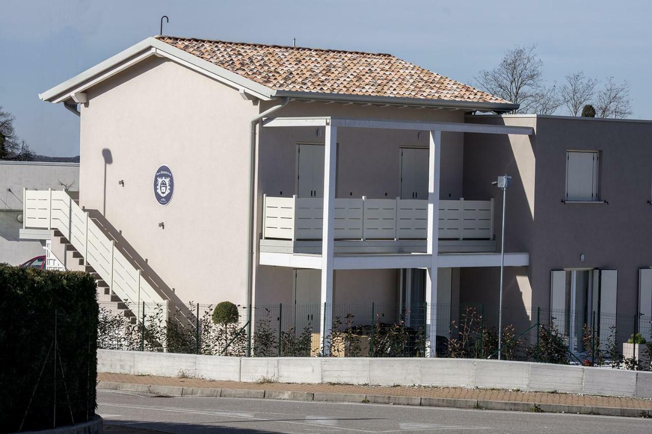 Home Suites Home Salionze Eksteriør billede
