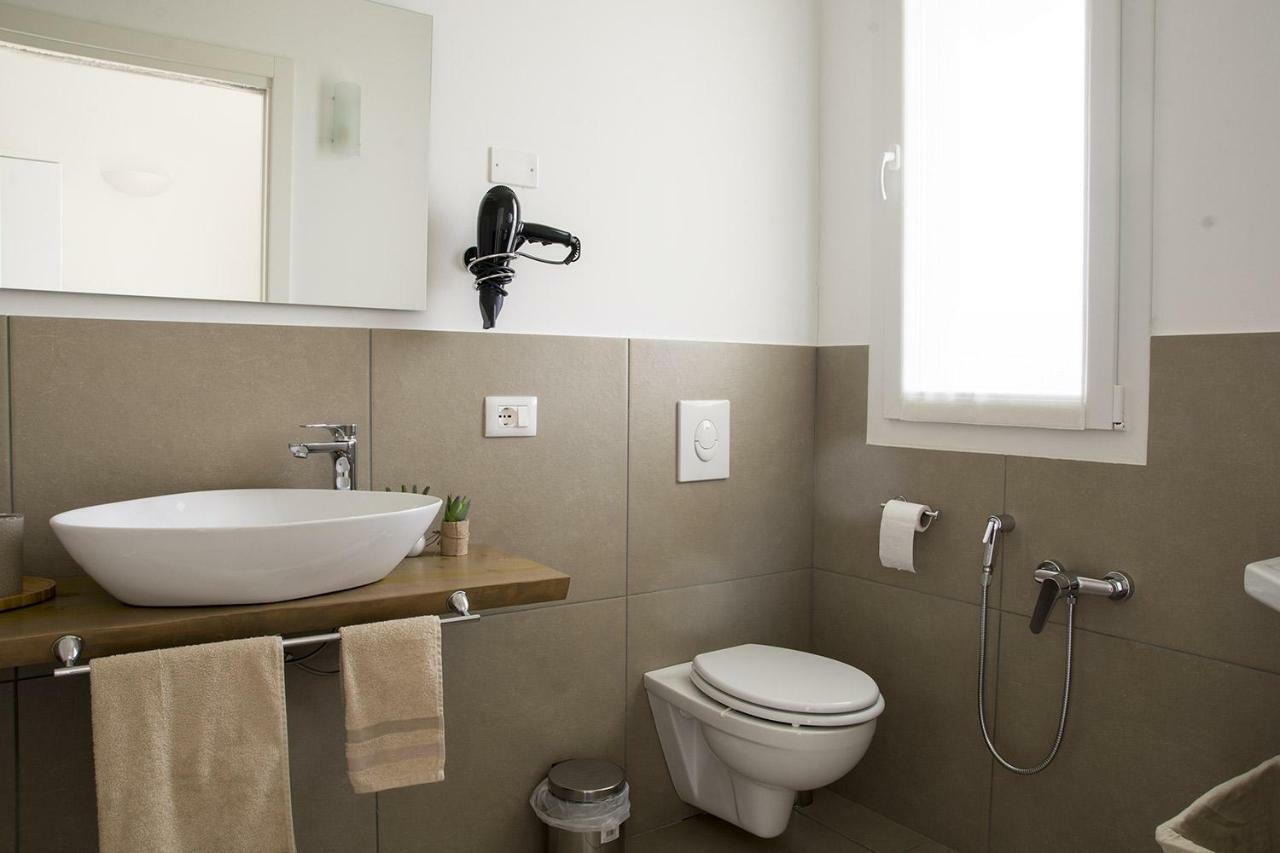 Home Suites Home Salionze Eksteriør billede