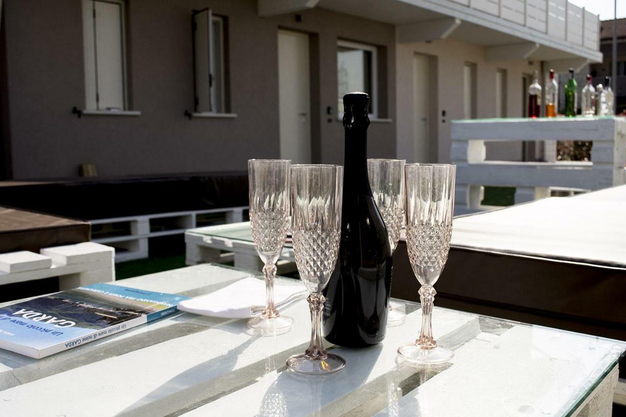 Home Suites Home Salionze Eksteriør billede