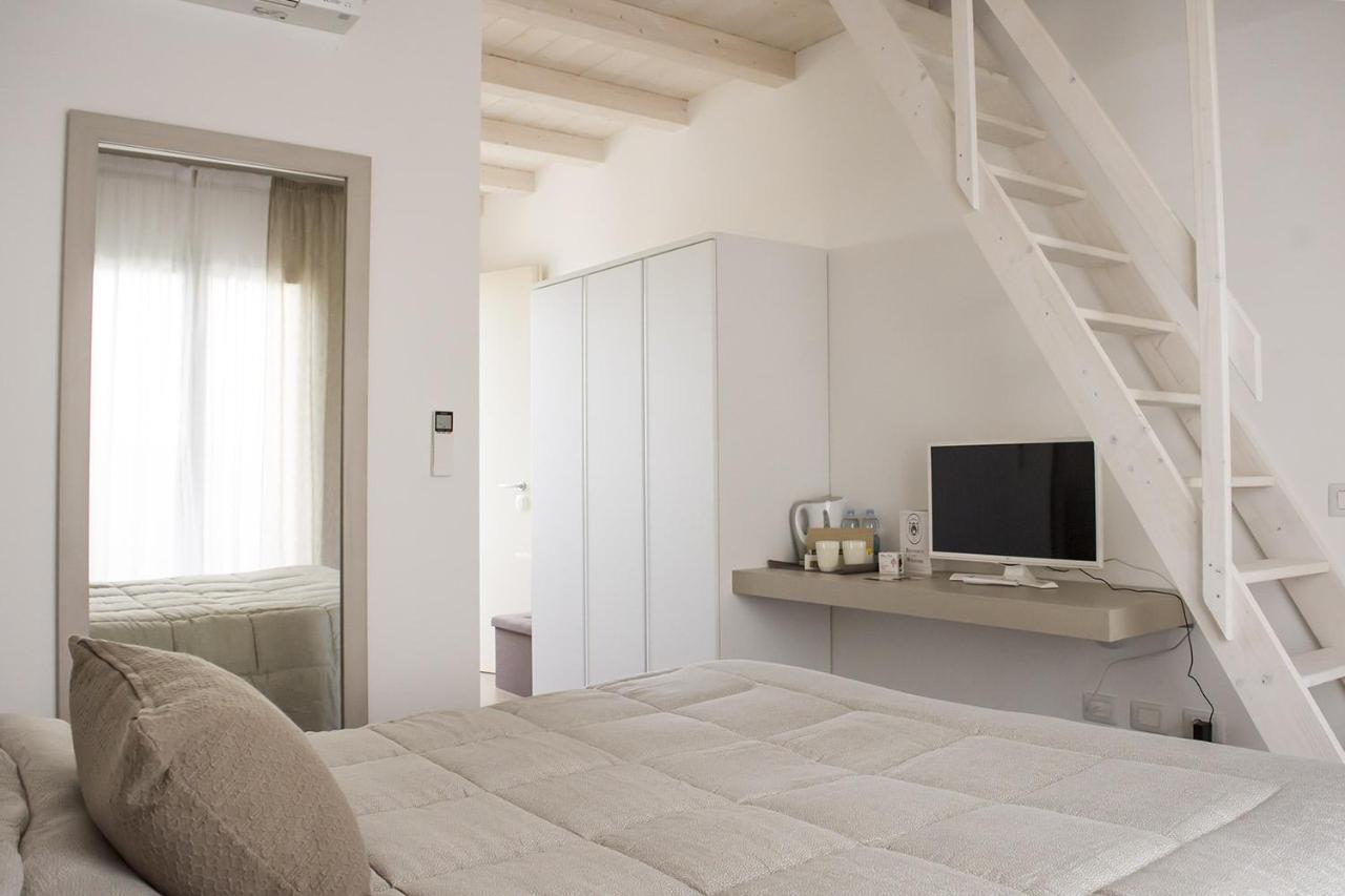 Home Suites Home Salionze Eksteriør billede